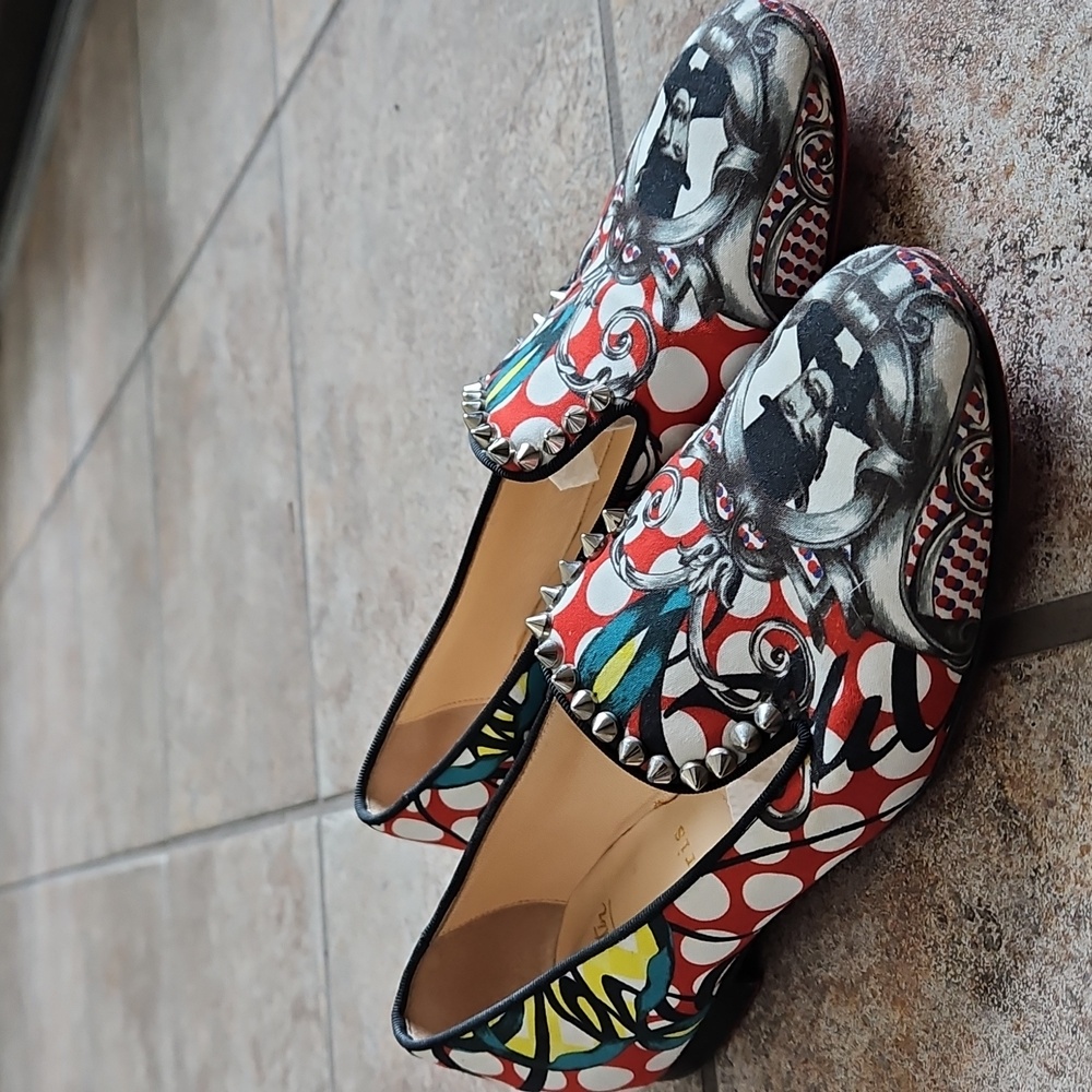 Christian Louisbuiton Flats